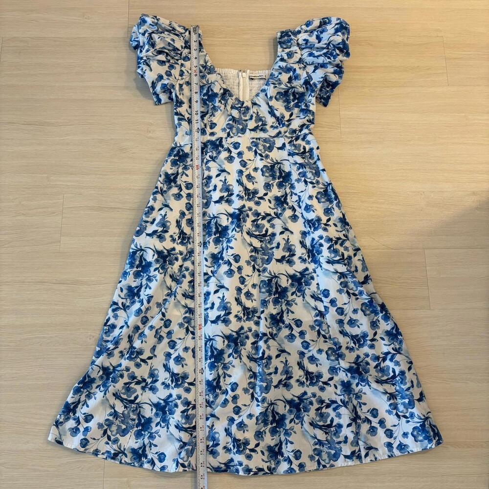 Abercrombie & Fitch White and Blue Floral Midi Dress - Picture 8 of 8